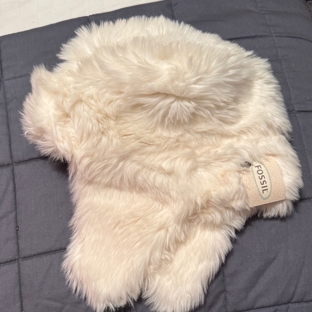Fossil Ivory Faux Fur Hat